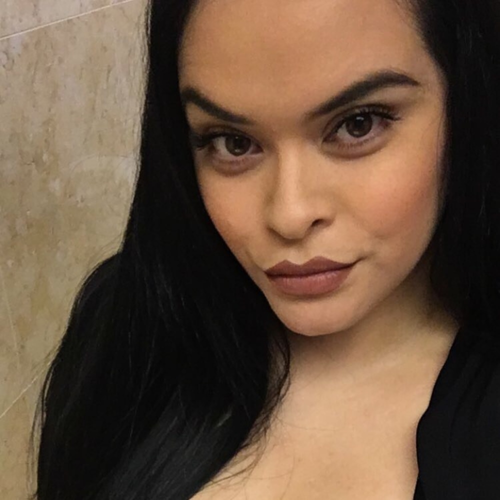 Meet your Posher, Karina